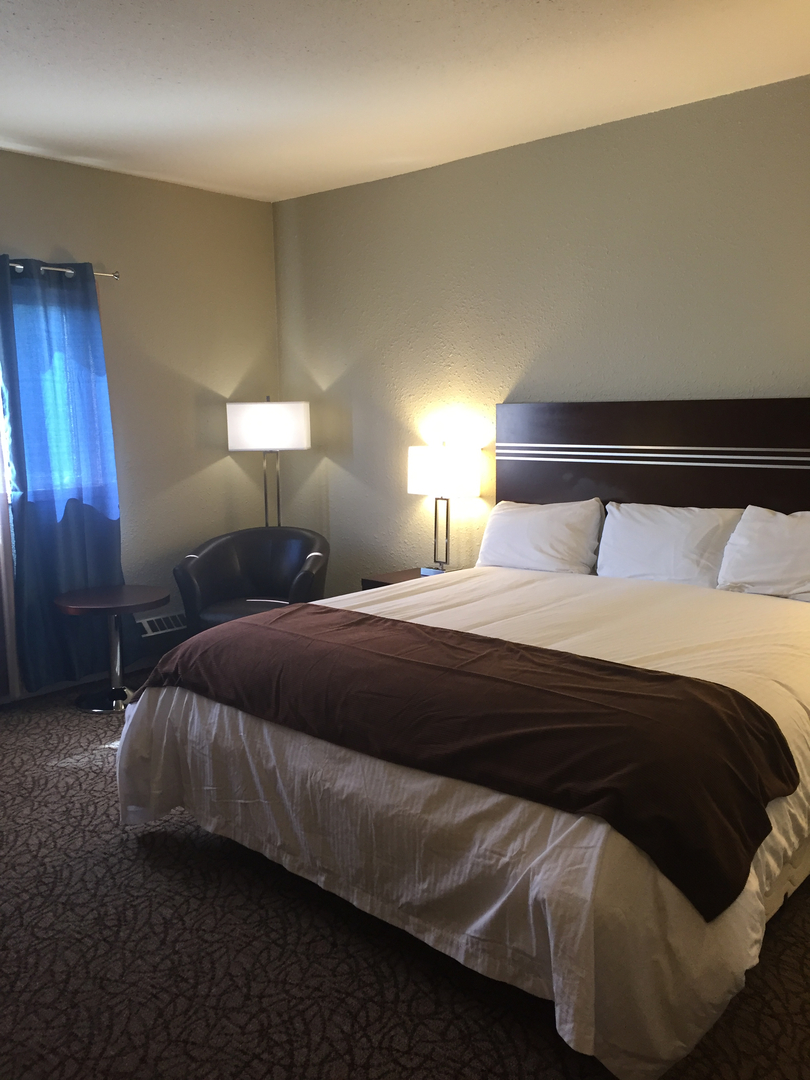 Pelican Rapids Inn4